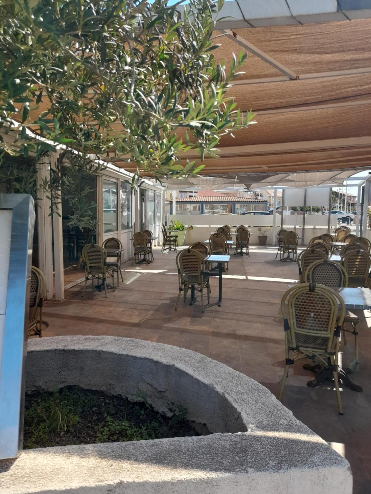 Hotel Restaurant Calypso โฟส์-ซูร์-แมร์ ภายนอก รูปภาพ