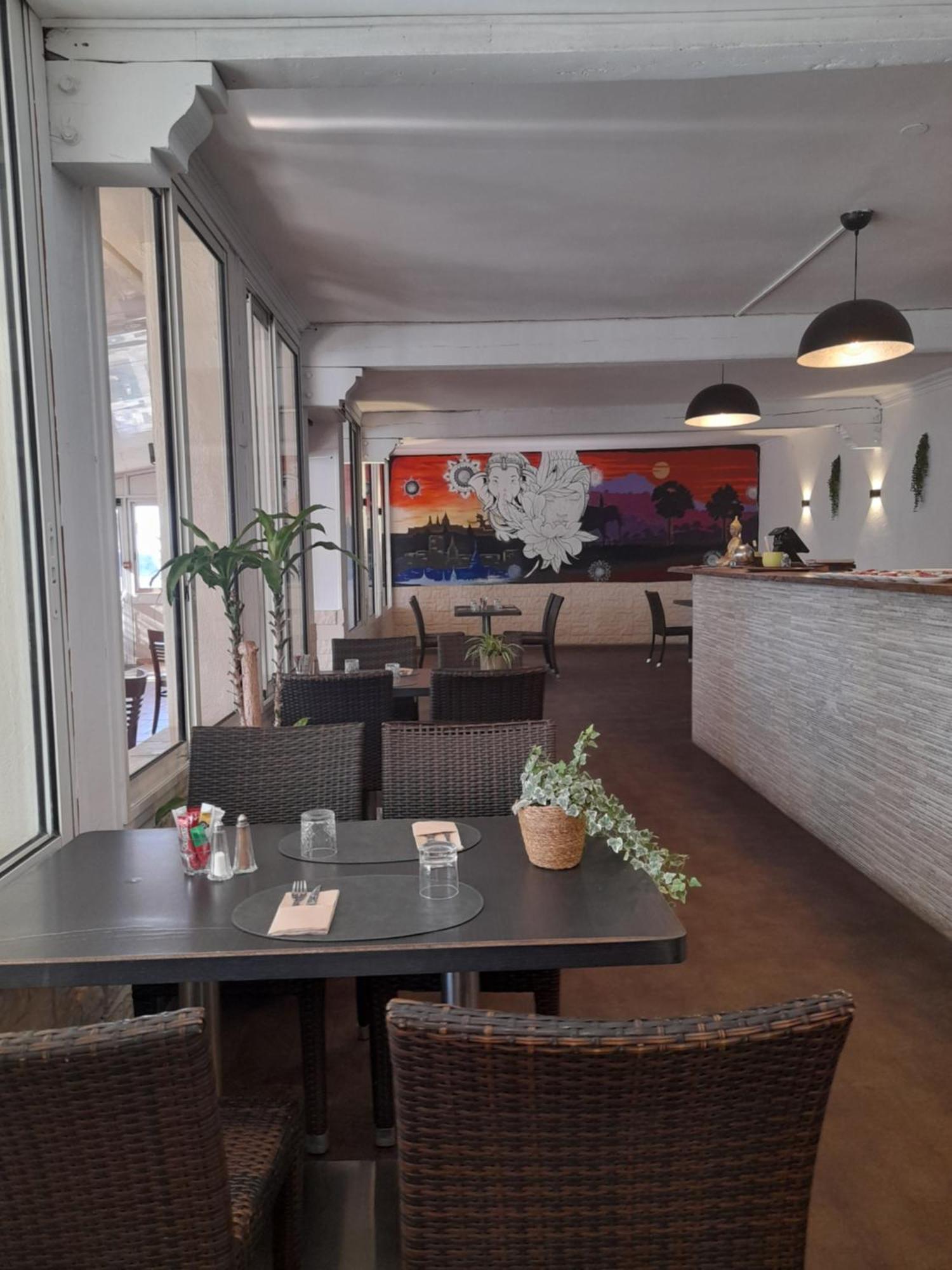 Hotel Restaurant Calypso โฟส์-ซูร์-แมร์ ภายนอก รูปภาพ